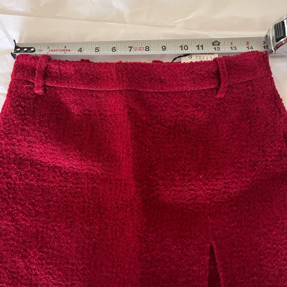 Zara Textured Mini Skirt - Picture 15 of 16